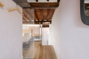 Lägenhet Comfort | 3 sovrum, sängtillbehör av högsta kvalitet och duntäcken