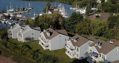 1BR Waterside Condo | Bayfield Downtown