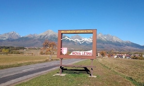 Property grounds - Lucky Cat , accommodation for tourists in National Park High Tatras (Nová Lesná)