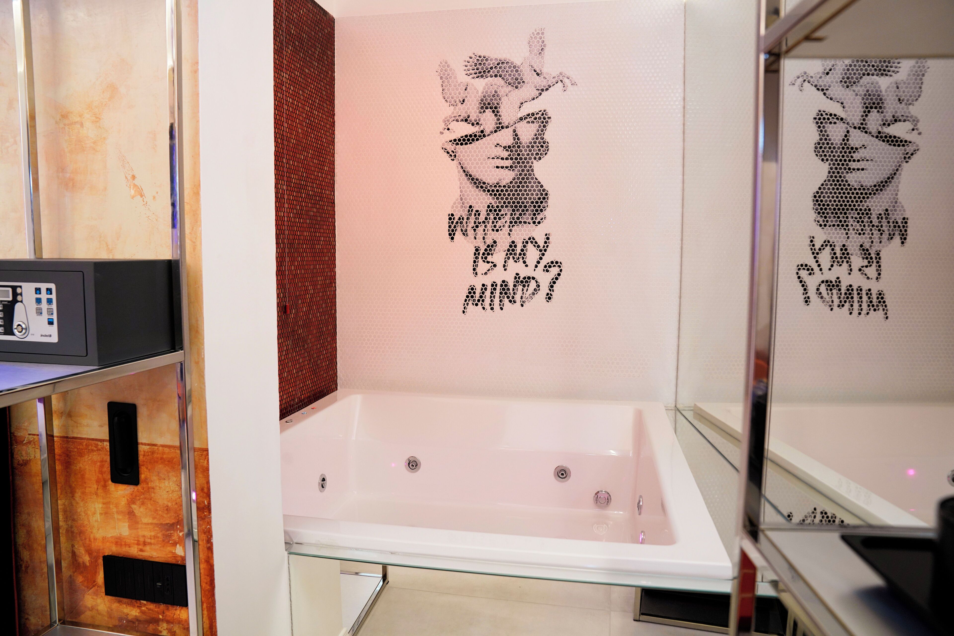 Habitación de lujo, 1 habitación, no fumadores, baño privado | Bañera de hidromasaje privada