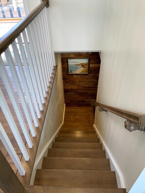 Interior - Sinclair Island with Water View and amazing SUNSETS (Trenton)