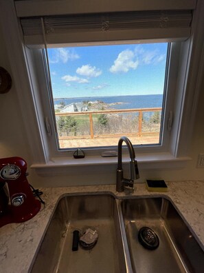 Interior - Sinclair Island with Water View and amazing SUNSETS (Trenton)