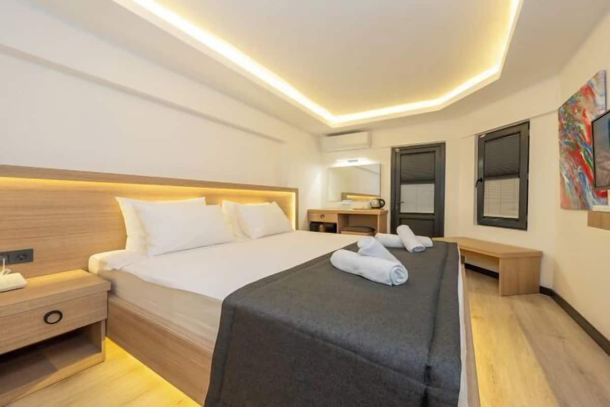 1 Schlafzimmer, Zimmersafe, Verdunkelungsvorhänge