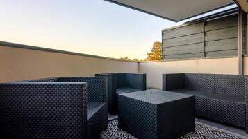 Superior-Suite, 2 Schlafzimmer, Terrasse | Terrasse/Patio