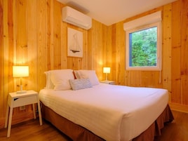 Muebles diferentes y sistema de insonorización