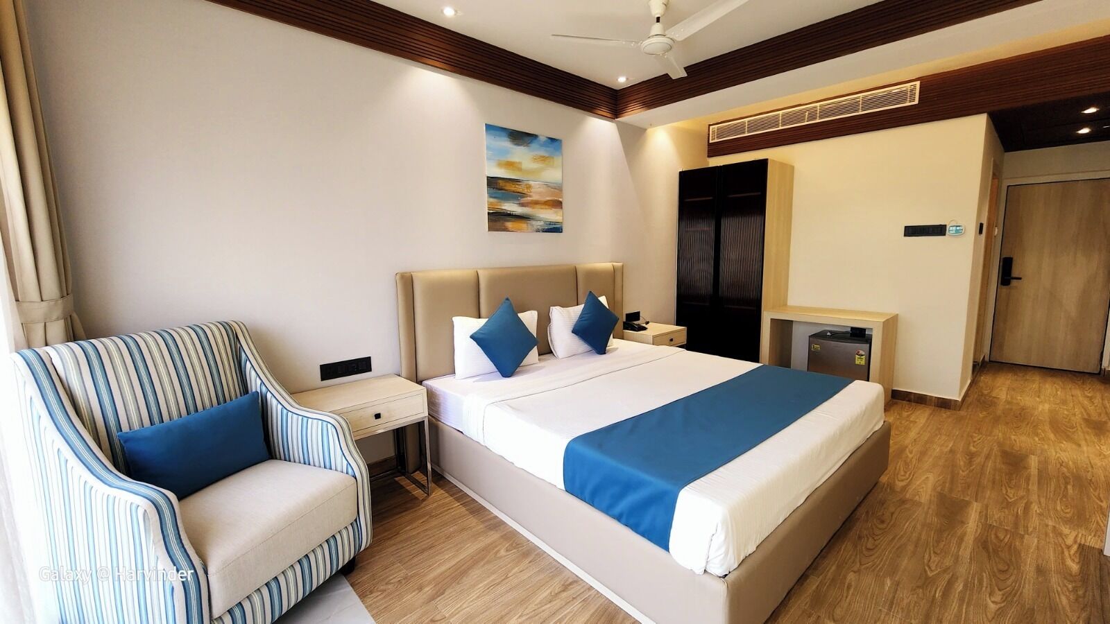 Deluxe Room | Minibar, bureau, espace de travail pour ordinateur portable