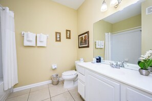 Bathroom - Premium Lake View Condo, Vista Cay - 1005 (Orlando)
