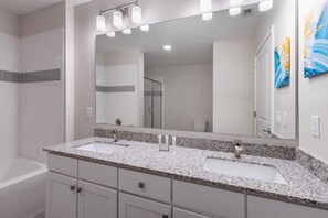 Condo (Brand New Modern Vista Cay Reserve Co) | Bathroom