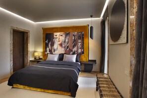 2 bedrooms, iron/ironing board, WiFi, bed sheets - Luxury Suite 5 FIND (București)