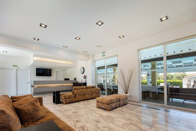 Agrilia Hotel - Adults Only