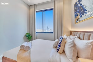 Apartment, 3 Bedrooms, Kitchen | 3 bedrooms, premium bedding, in-room safe, free WiFi - bnbmehomes- 3BR near Kingdom Arena- 21 (Riyadh)