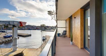 Lighthouse Apartment 1.2 by Renters