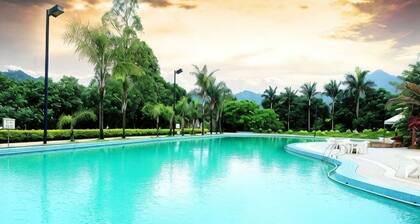 Shantou Lotusmountain Hot-Spring Resort