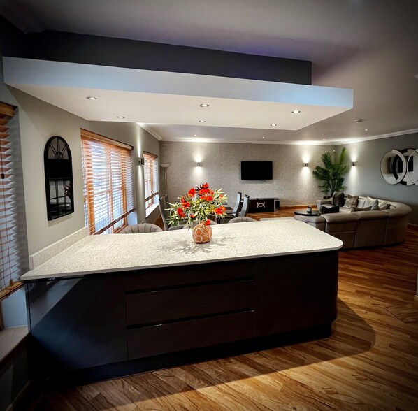 Deluxe Cottage | Living area | Flat-screen TV - The Cottage at The Vu (Bathgate)