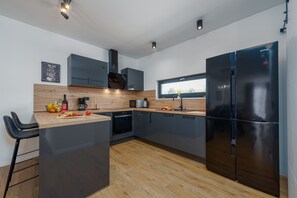 Fridge, microwave, oven, dishwasher - Villa Cesarica ZadarVillas (Kakma)