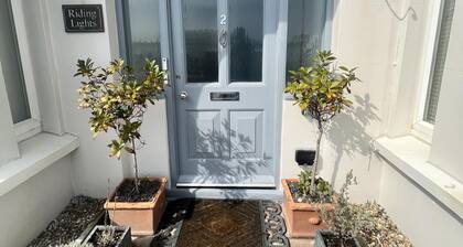 Seaview 2 Bedroom House Sleeps 5 -pets Ok -wifi