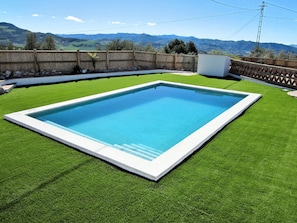 Outdoor pool - Restauracion Bonita, Idilica, Cerca de la Villa del Torcal (Villanueva de la Concepcion)