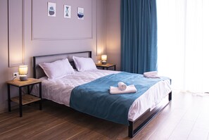 ベーシック トリプルルーム マウンテンビュー | WiFi (無料)、ベッドシーツ