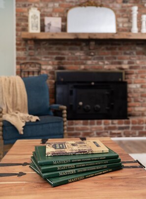 House | 5 bedrooms - Spacious Woodbridge Cottage (Evans)