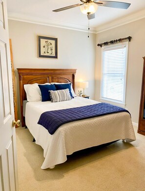 House - Elegant Stonegate Home (Evans)