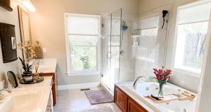 Elegant Stonegate Home