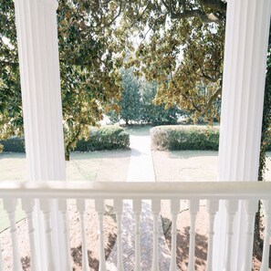 House | 7 bedrooms - Historic Antebellum Manor (Trenton)