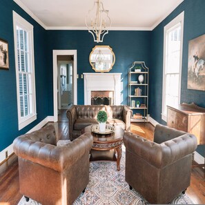 House | 7 bedrooms - Historic Antebellum Manor (Trenton)