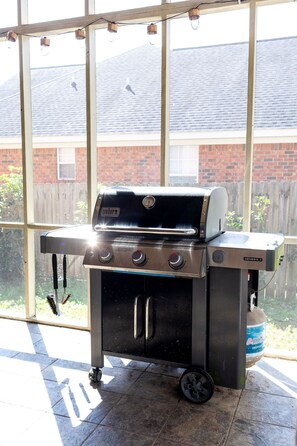 House | 4 bedrooms - Stately Stradford Home Masters Rental (Evans)