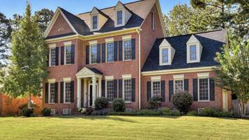 House | Bahagian luar