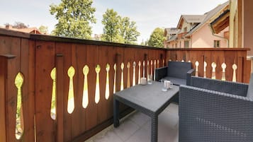 City Apartment | Balcony