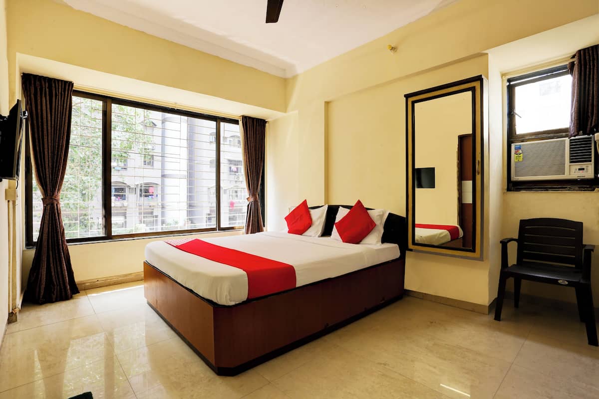 Standard Double Room | 1 bedroom, bed sheets