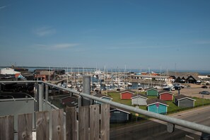 Double Room, Balcony, Sea View | Individually decorated, free WiFi, bed sheets - Hotel Hundested (Hundested)