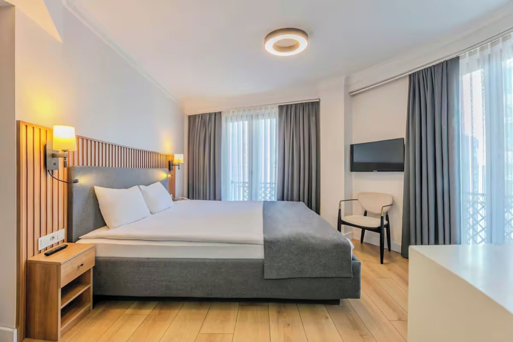 Zimmersafe, schallisolierte Zimmer, kostenloses WLAN