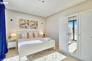Apartment, 2 Bedrooms, Kitchen | 2 bedrooms, premium bedding, in-room safe, iron/ironing board