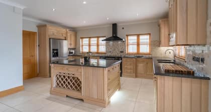 The Hoose at The Vu