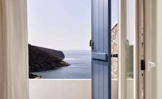Superior Suite With Sea View | 客房景观