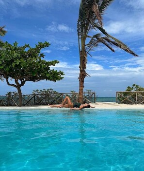 Piscine extérieure