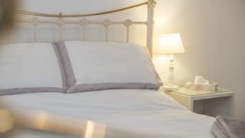 3 bedrooms, iron/ironing board, Internet