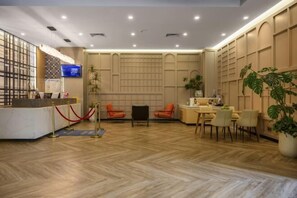 Lobby lounge - Hai Tian Holiday Inn (Zhengzhou)