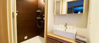 Q Fox Black Diamond Hotel