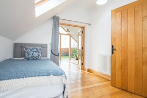 2 Schlafzimmer, Bügeleisen/Bügelbrett, Internetzugang