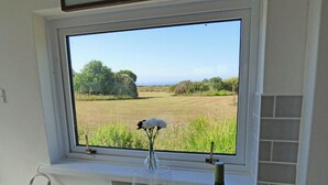 Interior - Bryngarw, Holiday Home Trefin, Sleeps 12, 6 bedrooms,  bathrooms (Haverfordwest)