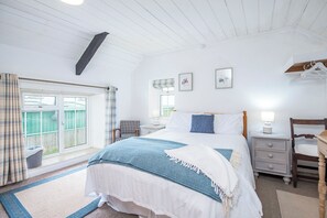 2 chambres, fer et planche à repasser, accès Internet