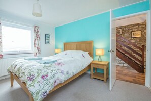 1 dormitorio, tabla de planchar con plancha, Internet
