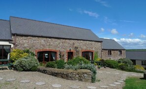 Exterior - Gamekeepers Cottage, Holiday Cottage Nr St Brides, Sleeps 6, 3 bedrooms, bathrooms (Haverfordwest)