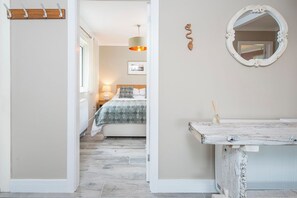 3 chambres, fer et planche à repasser, accès Internet