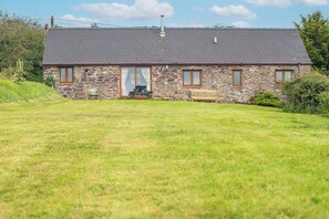 Exterior - Kingfisher Cottage, Holiday Cottage St Ishmaels, Near Dale, Sleeps 4, 2 bedrooms,  bathrooms (Haverfordwest)