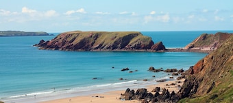 Kittiwake Cottage, Holiday Home Marloes , Sleeps 8, 4 bedrooms, bathrooms