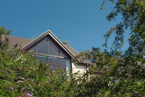 Exterior detail - Rhyd y Groes, Holiday Cottage Burton, Sleeps 10, 5 bedrooms,  bathrooms (Milford Haven)