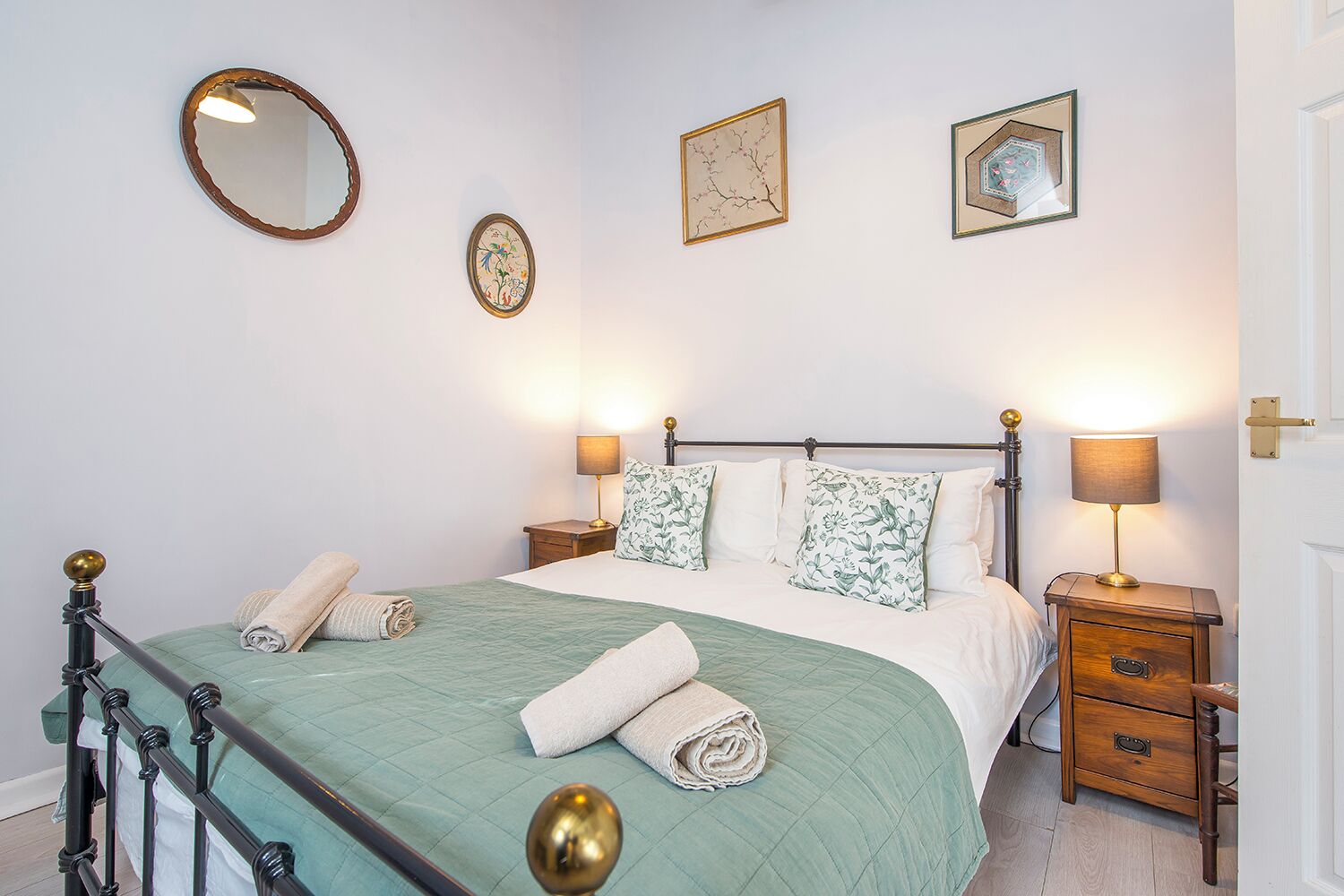 1 bedroom, iron/ironing board, Internet